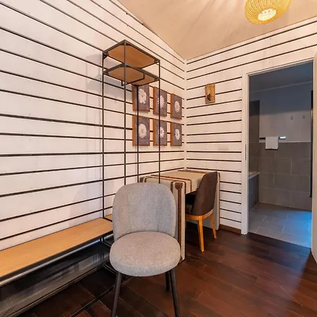 Woodland Haven For Four *