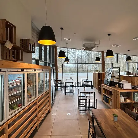 Woodland Haven For Four